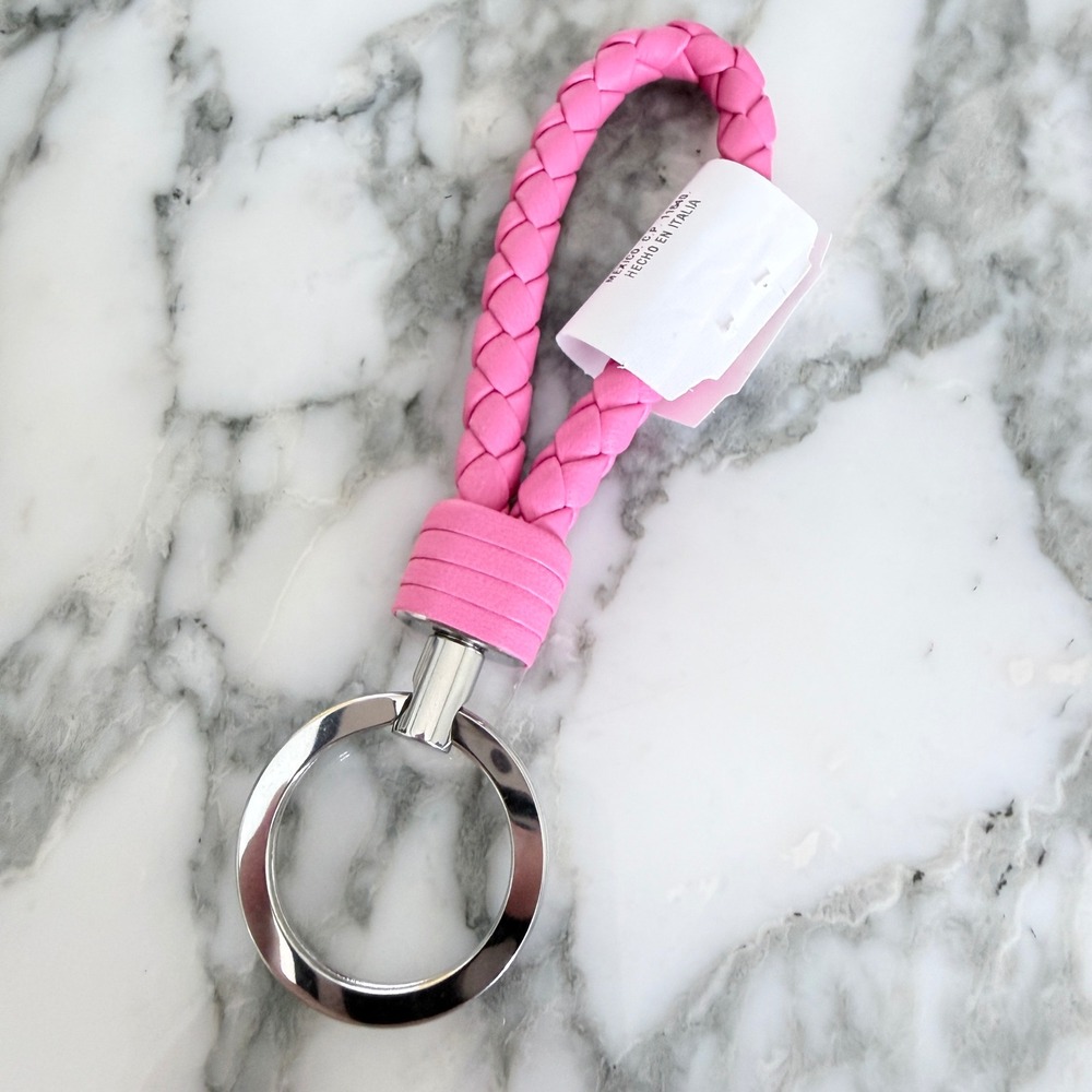 Bottega Veneta Pink Intrecciato Braided Leather Keychain Silver Ring 608783